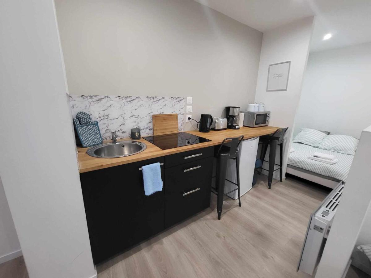 Appartement Canada 1 Valenciennes Exterior photo